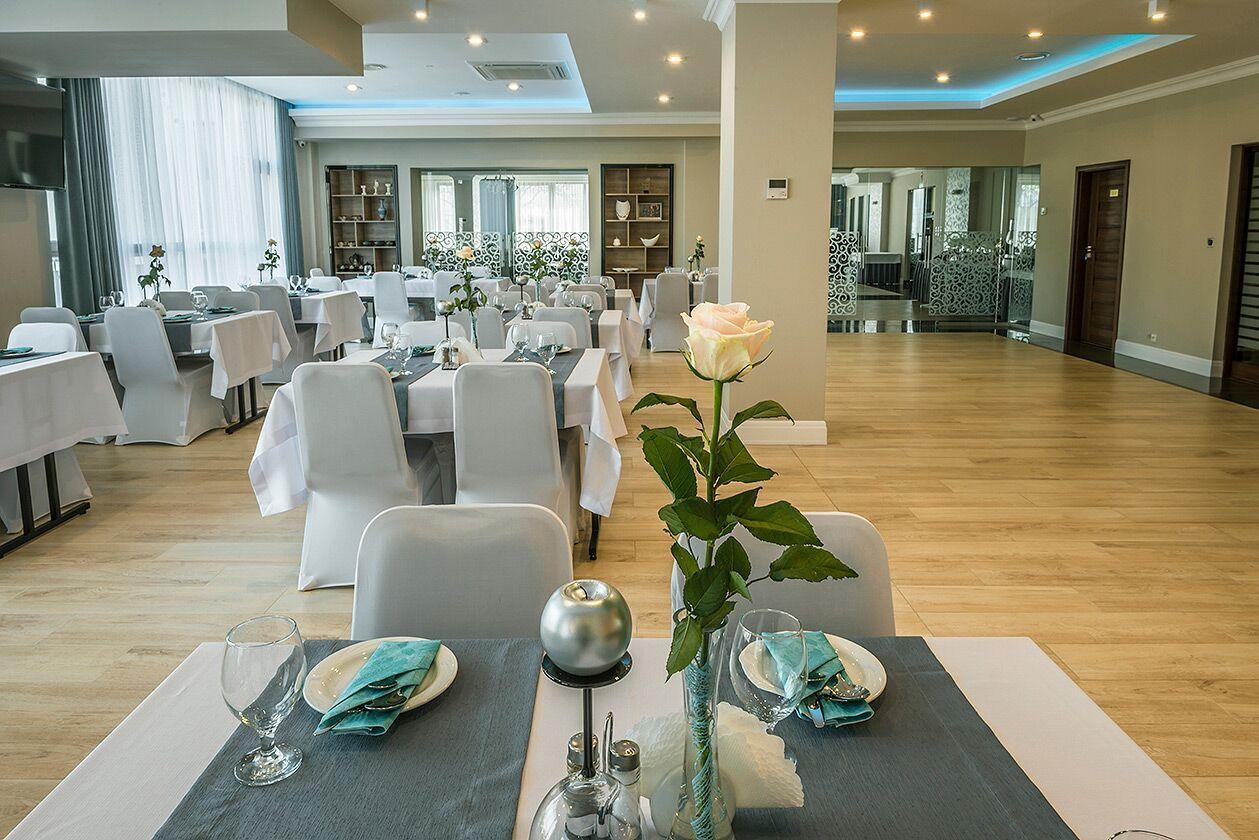 Hotel Garden Siedlce Ngoại thất bức ảnh