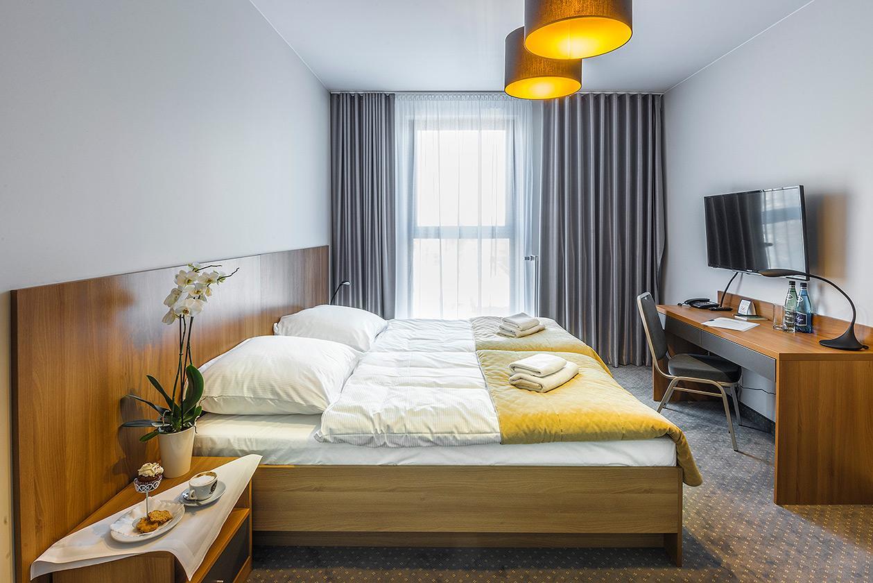 Hotel Garden Siedlce Ngoại thất bức ảnh